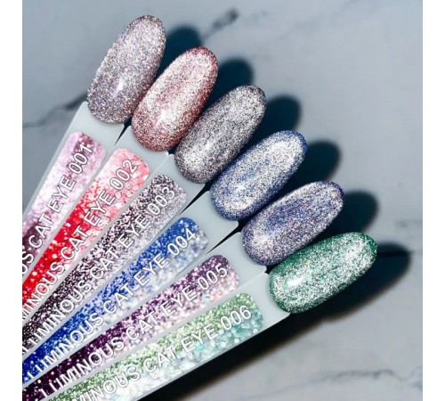 Гель-лак світловідбивний KOMILFO Luminous Cat eye 8 мл (005) Гель-лак світловідбивний KOMILFO Luminous Cat eye 8 мл (005)